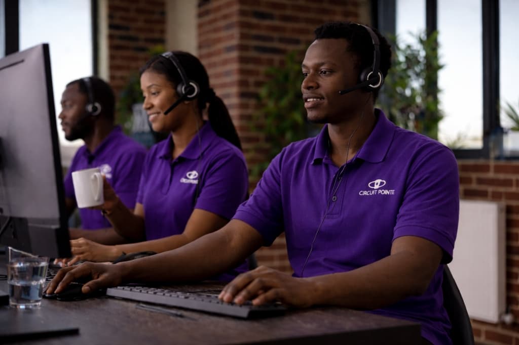 Contact Circuit Pointe